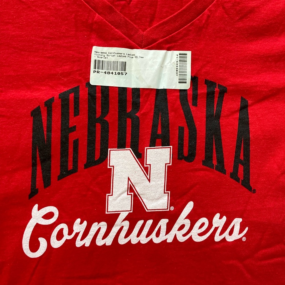 NWT Nebraska Cornhuskers V-Neck TShirt